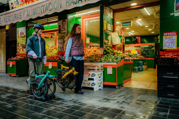 Faltrad Brompton Electric C Line Explore High Bumblebee Yellow 4-Gang Vorführrad