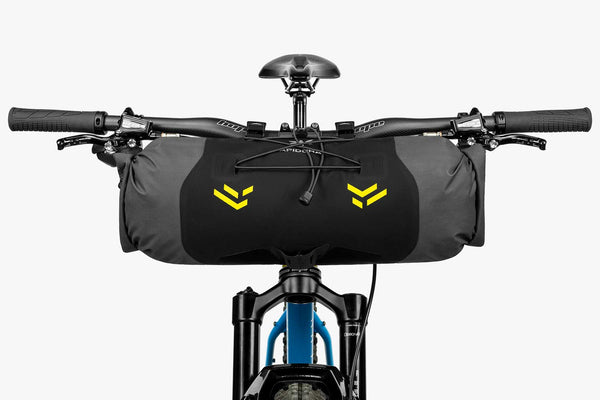 apidura lenkertasche Apidura Backcountry Handlebar Pack 11L – MTB Lenkertasche für Langstrecken  – Citybiker.at