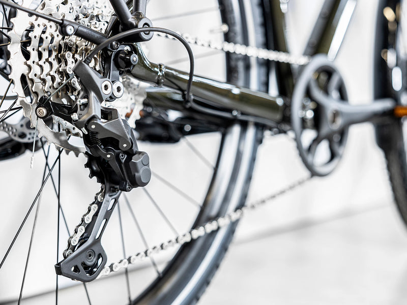 Trek Dual Sport 3 Equipped Stagger Black Olive